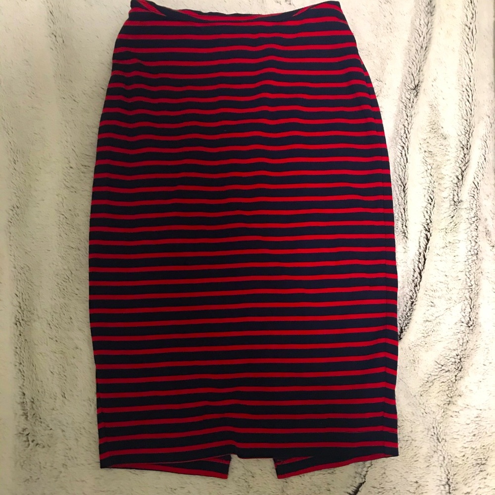 Very cute striped skirt